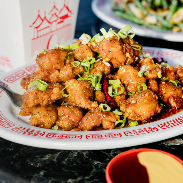 Lunch General Tsao Chicken.